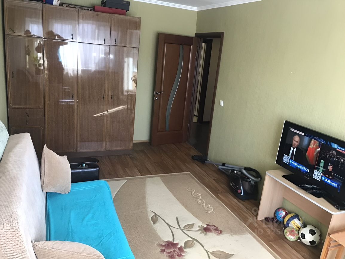 Продажа 3-комн квартиры на вторичном рынке пос. Новые Дома, 8