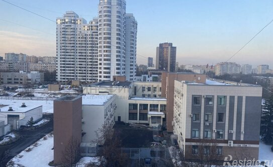 Продажа 3-комн квартиры на вторичном рынке ул Перекопская,  д. 22,  к. 1