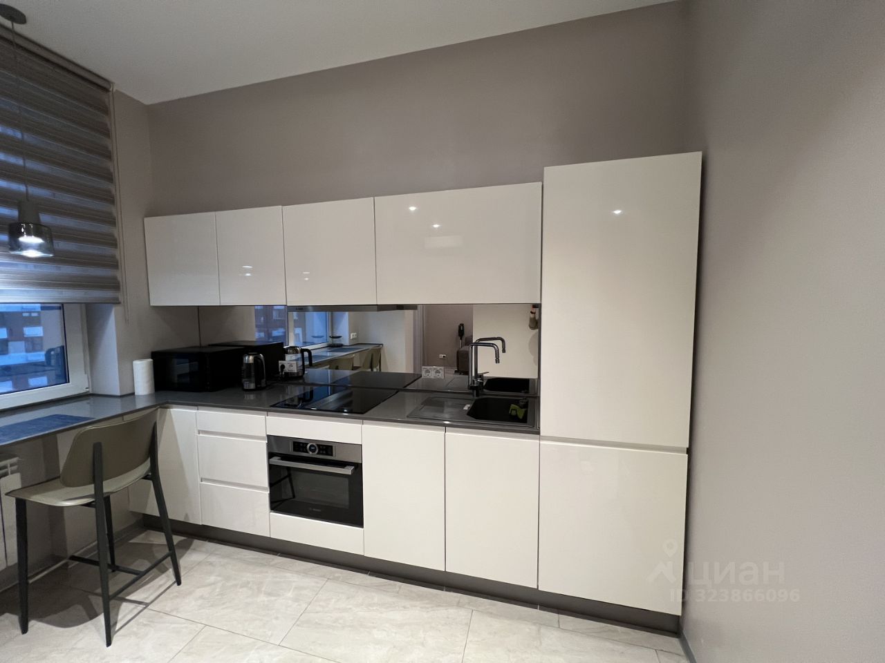 Аренда 2-комн квартиры на вторичном рынке Новоивановское пгт, улица Агрохимиков, 15А