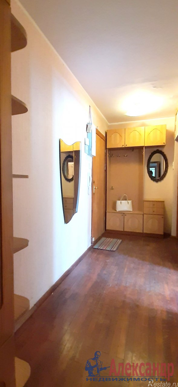 Продажа 3-комн квартиры на вторичном рынке Аэродромная ул. ,  д. 7,  к. 1