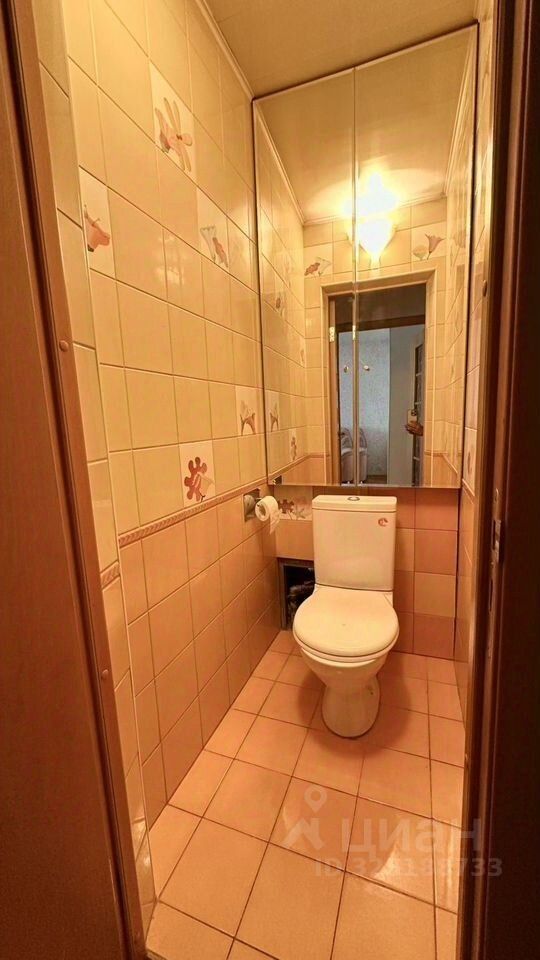 Продажа 2-комн квартиры на вторичном рынке Взлетная улица, 13
