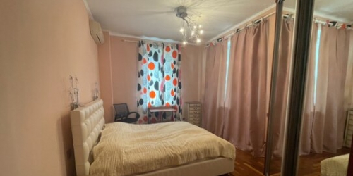 3-комн квартира Новолесной переулок,  д. 5