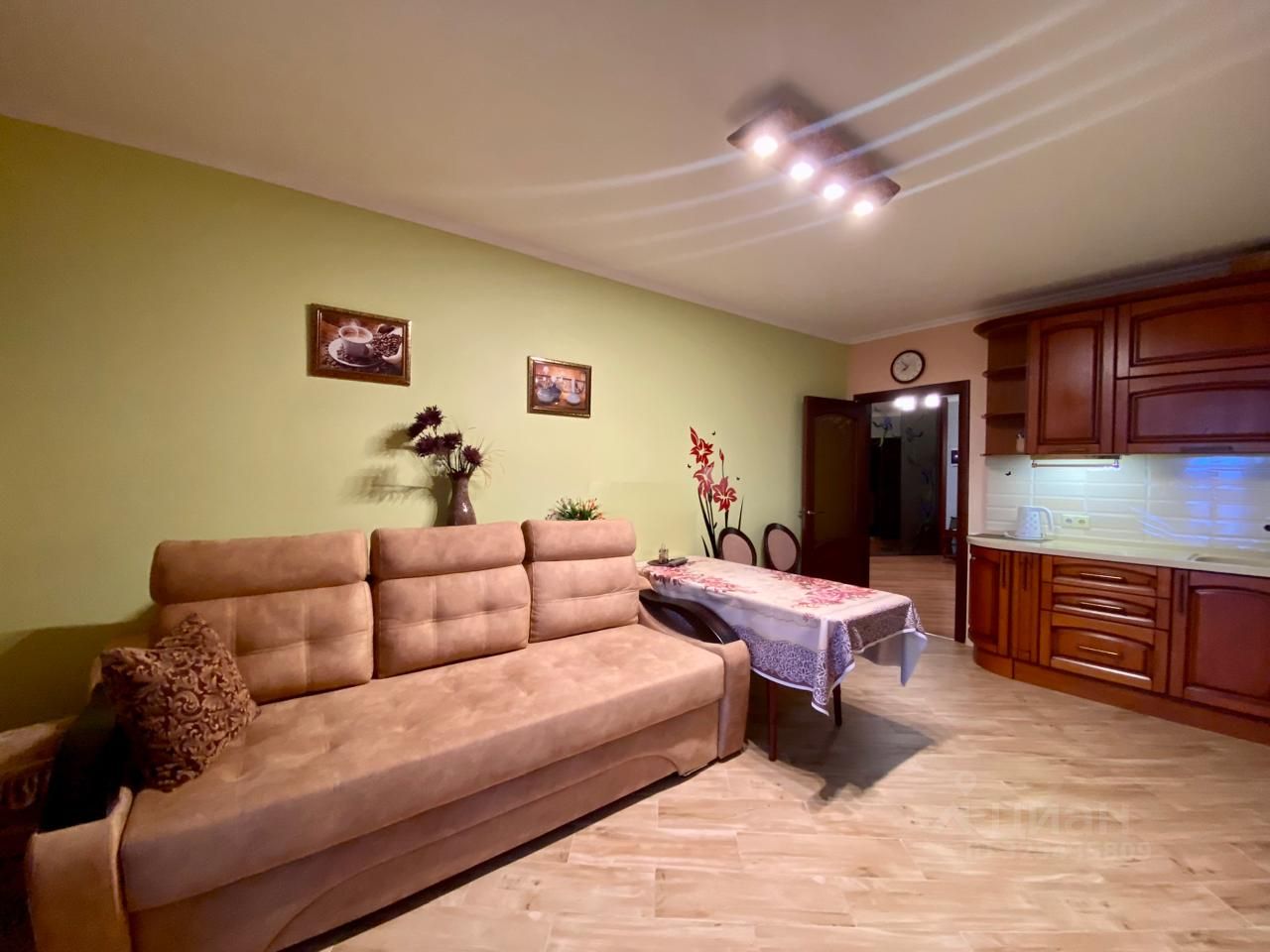 Аренда 2-комн квартиры на вторичном рынке Звенигород, проезд Ветеранов, 10к3