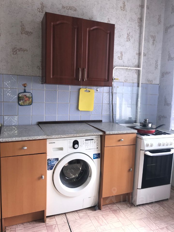 Продажа 3-комн квартиры на вторичном рынке улица Трофимова, 35/20