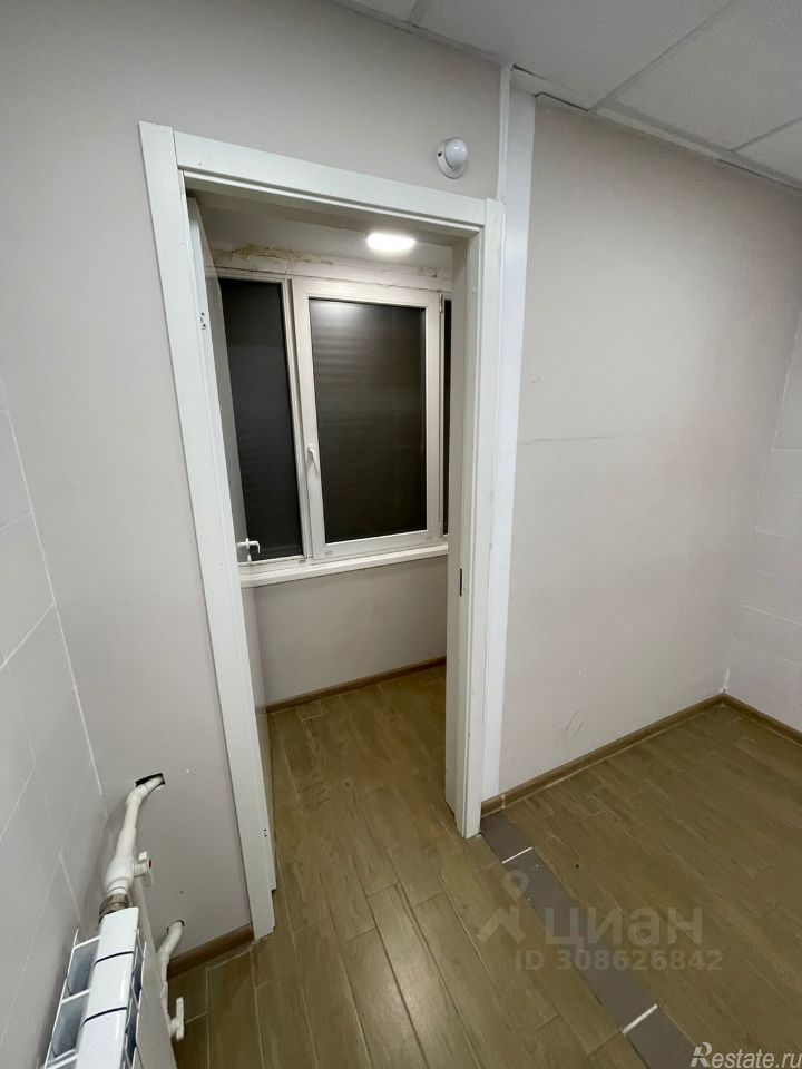 Аренда ПСН Есенина ул,  д. 8,  к. 1