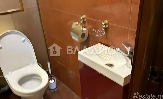 Продажа 2-комн квартиры на вторичном рынке Детская, Школьная улица,  д. 12