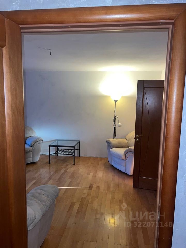 Продажа 3-комн квартиры на вторичном рынке проспект Луначарского, 56К1