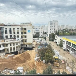 Продажа 1-комн квартиры на вторичном рынке улица Академика Семёнова,  д. 11