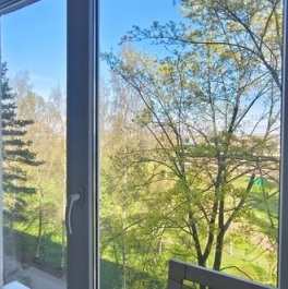 Продажа 3-комн квартиры на вторичном рынке Славы пр-кт,  д. 64