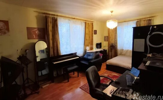 Продажа 1-комн квартиры на вторичном рынке проезд Дежнёва,  д. 2А