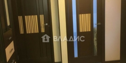 3-комн квартира улица Полбина,  д. 2