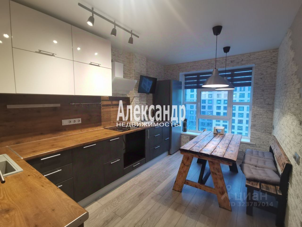 Продажа 1-комн квартиры на вторичном рынке Мурино, улица Шоссе в Лаврики, 63