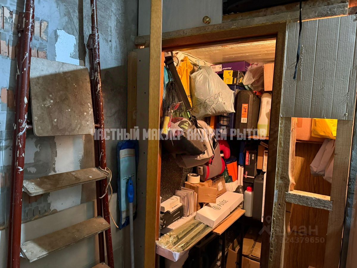 Продажа 3-комн квартиры на вторичном рынке Солнечногорская улица, 5К1