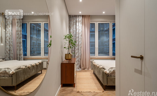 Продажа 3-комн квартиры на вторичном рынке Аптекарский пр-кт,  д. 5 с1