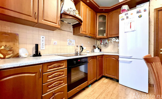 Продажа 2-комн квартиры на вторичном рынке Митинский 2-й пер,  д. 3 к1