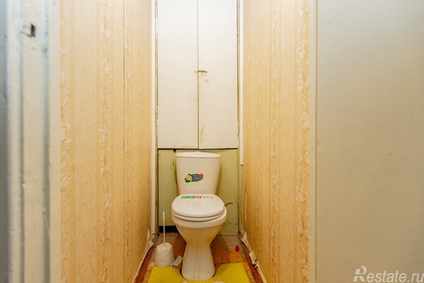 Продажа 1-комн квартиры на вторичном рынке Дрезденская ул,  д. 9