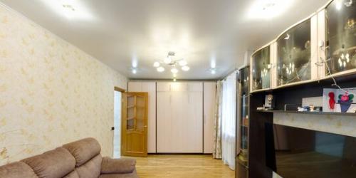 2-комн квартира ул Пионерстроя,  д. 15,  к. 1