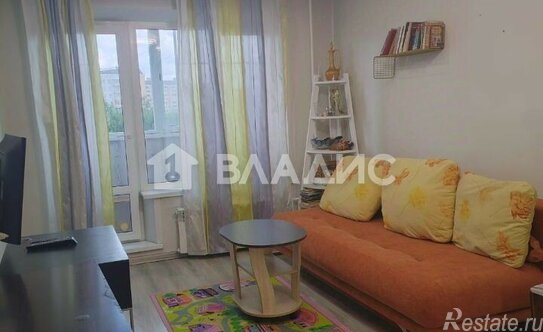 Продажа 3-комн квартиры на вторичном рынке улица Софьи Ковалевской,  д. 10 к1