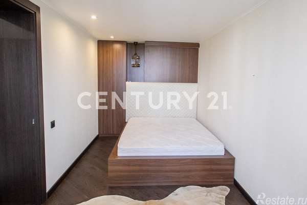 Аренда 2-комн квартиры на вторичном рынке 2-й Мосфильмовский пер,  д. 18