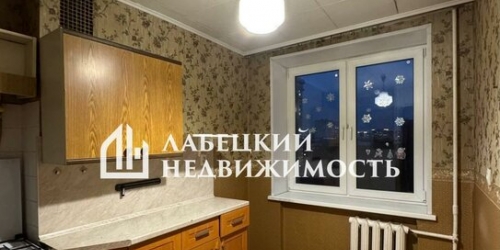 2-комн квартира Полоцкая улица,  д. 16