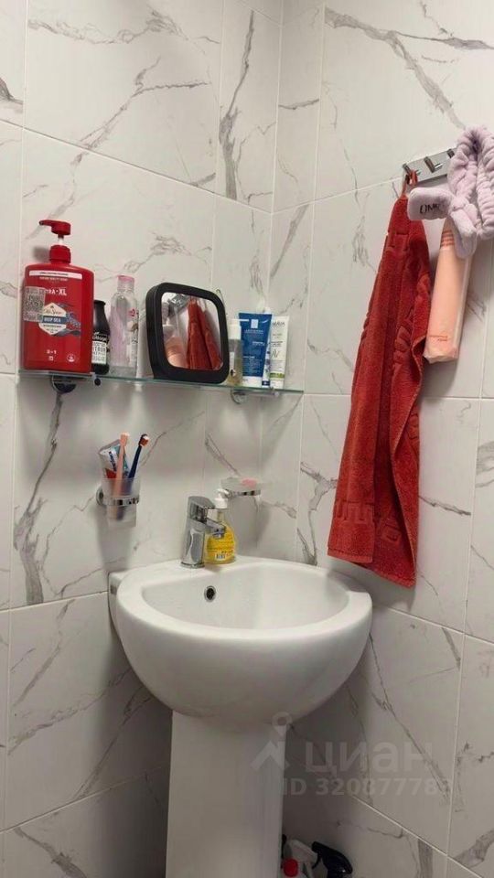 Продажа комнаты Коломяжский проспект, 12