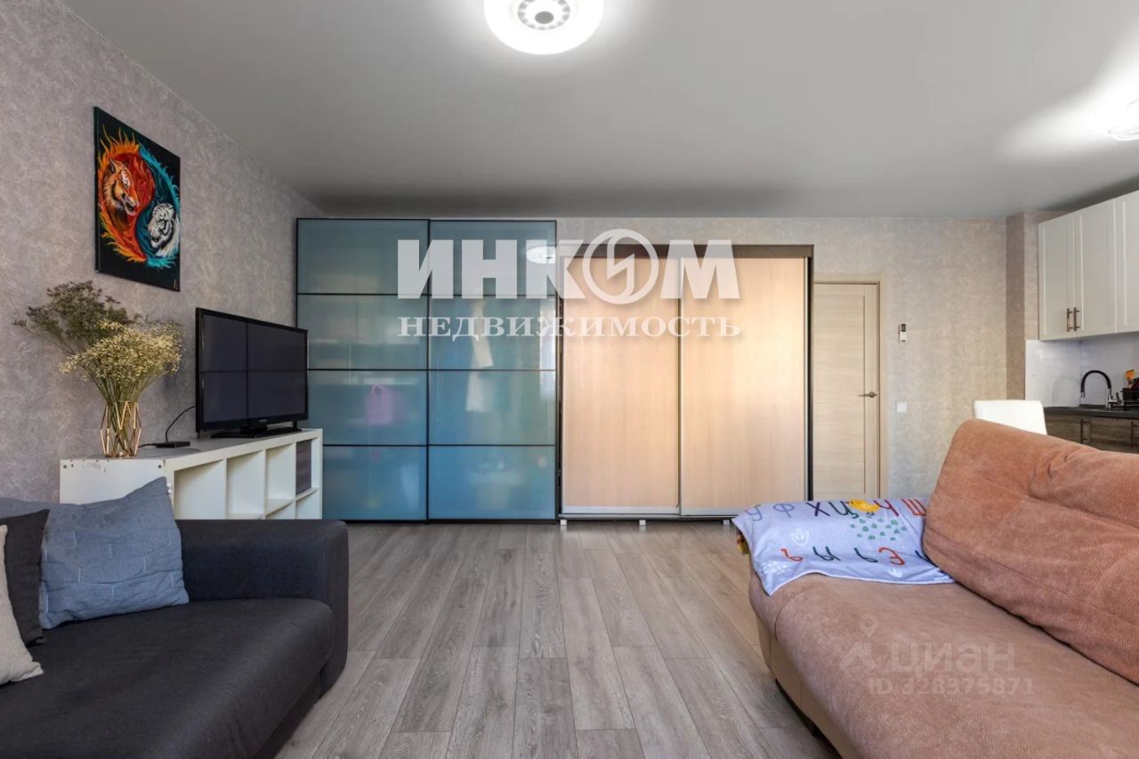 Продажа 2-комн квартиры на вторичном рынке Королев, улица Горького, 79к23