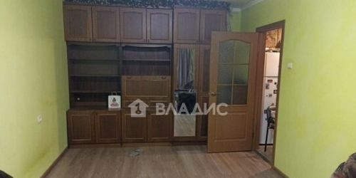 2-комн квартира ул Малахитовая,  д. 13,  к. 1