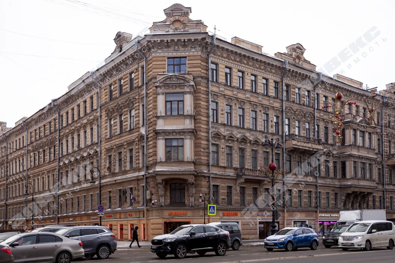 Продажа 2-комн квартиры на вторичном рынке Пушкинская улица, 1/77