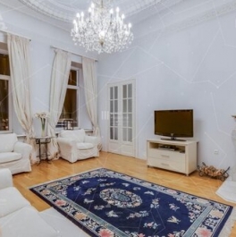 Аренда 3-комн квартиры на вторичном рынке Английская наб,  д. 22