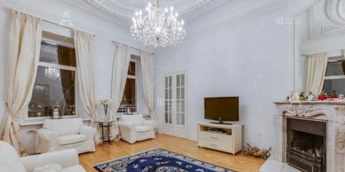 3-комн квартира Английская наб,  д. 22