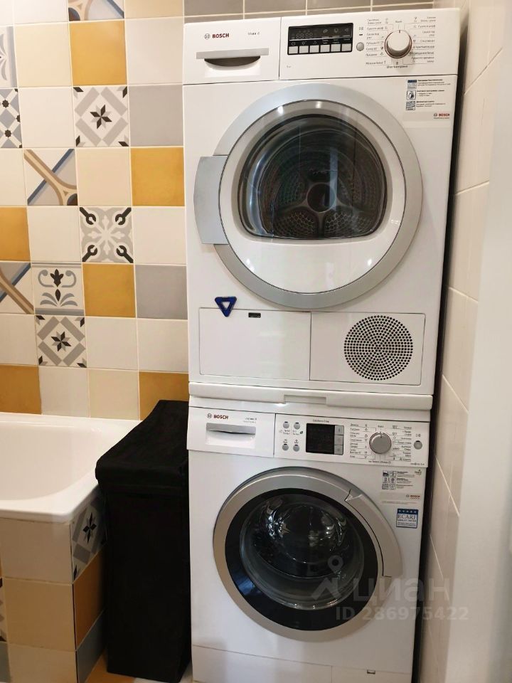 Аренда 3-комн квартиры на вторичном рынке Комсомольский проспект, 19