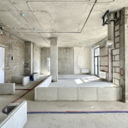 Продажа 3-комн квартиры на вторичном рынке улица Академика Королёва,  д. 21