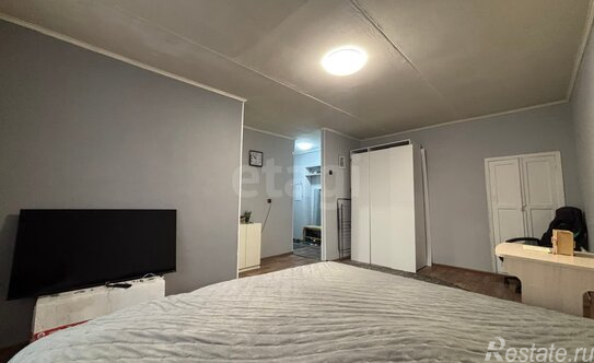 Продажа 1-комн квартиры на вторичном рынке Клишева, Центральная улица,  д. 1