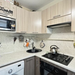 Продажа 1-комн квартиры на вторичном рынке Новоизмайловский проспект,  д. 32 к4