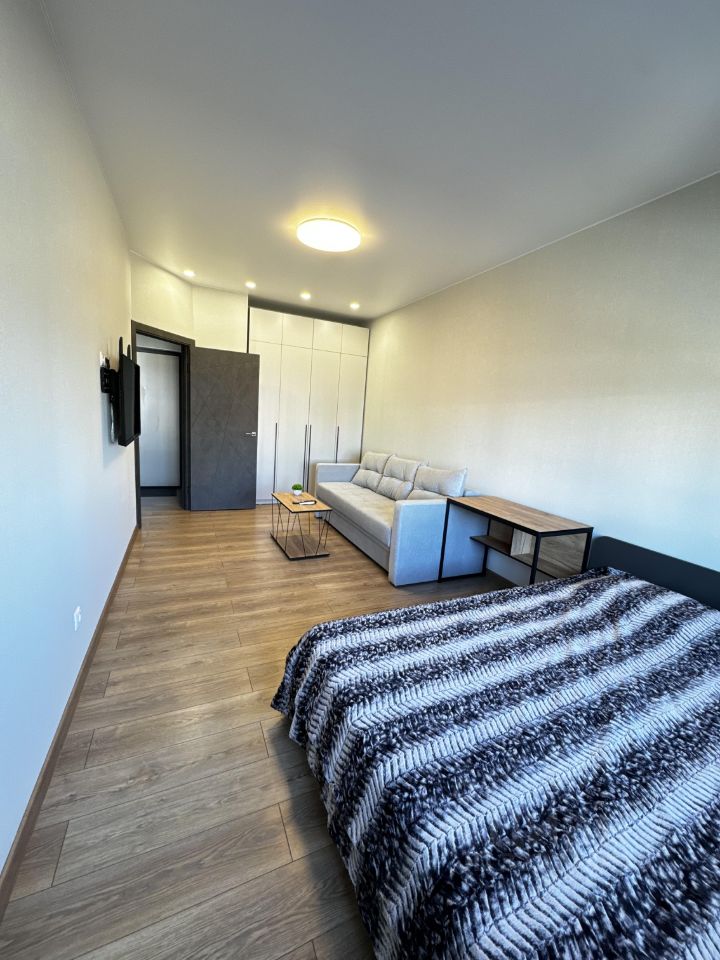 Аренда 1-комн квартиры на вторичном рынке аллея Арцеуловская, 9