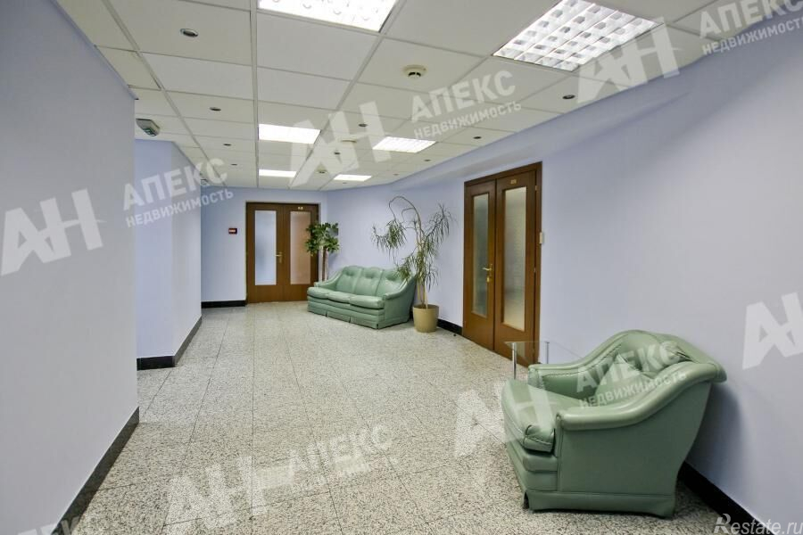 Аренда торгового помещения Лестева ул,  д. 8