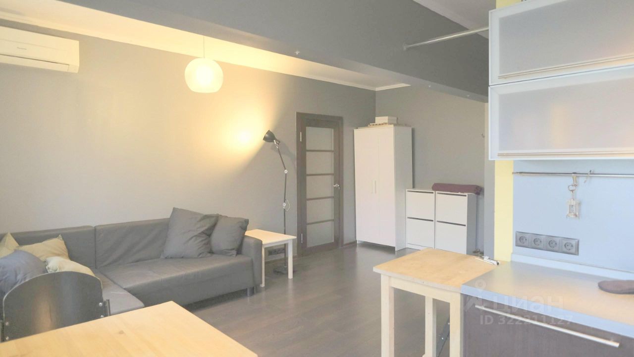 Продажа 2-комн квартиры на вторичном рынке Большой Трехгорный переулок, 1/26С1