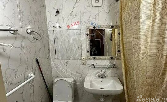 Аренда 2-комн квартиры на вторичном рынке Вятский 4-й пер,  д. 23