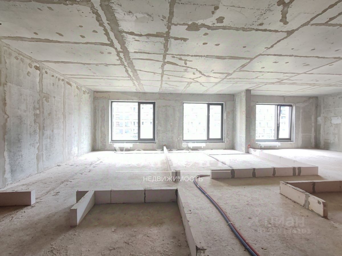 Продажа 2-комн квартиры на вторичном рынке улица Усачева, 15А