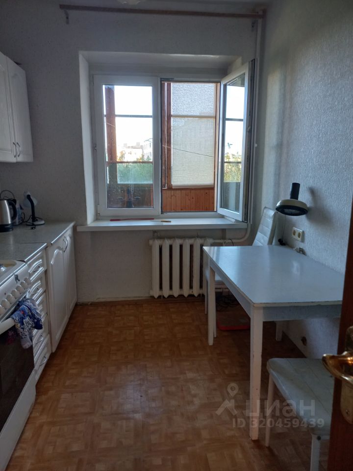 Продажа 2-комн квартиры на вторичном рынке Химки, 9 Мая улица, 17