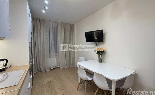 Продажа 2-комн квартиры на вторичном рынке Кудрово г, Европейский пр-кт,  д. 8