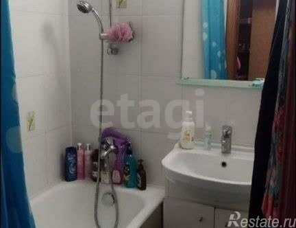 Продажа 2-комн квартиры на вторичном рынке Винницкая улица,  д. 7