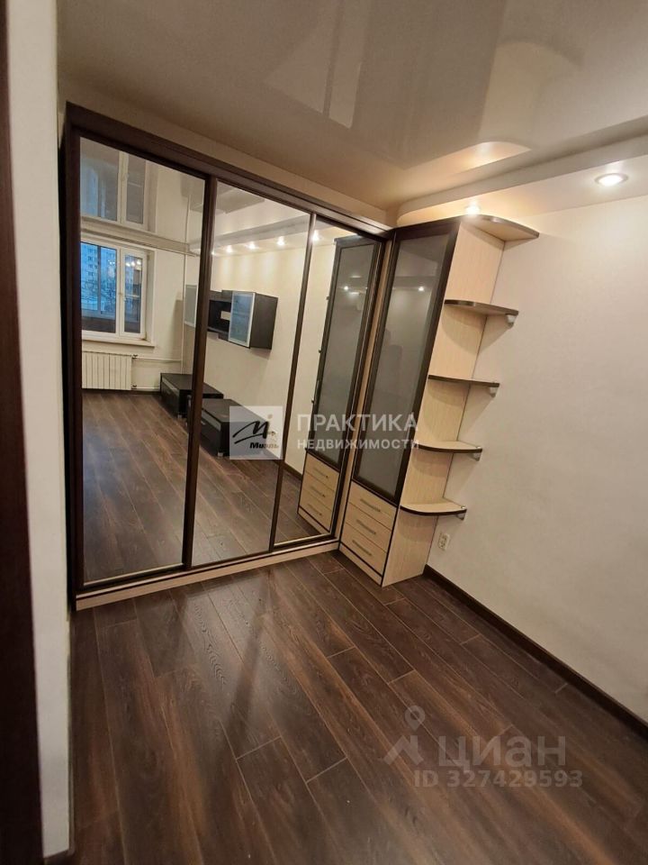 Продажа 1-комн квартиры на вторичном рынке Тихвинская улица, 17С1