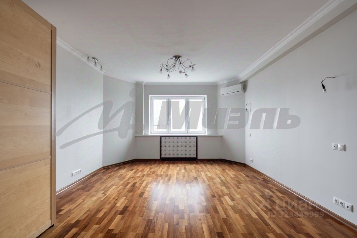 Продажа 4-комн квартиры на вторичном рынке Новочеремушкинская улица, 34к1