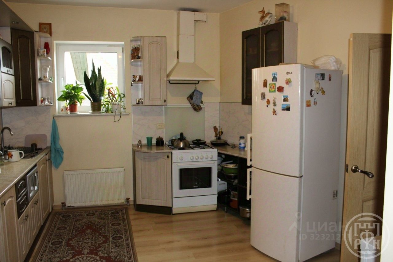 Продажа дома д. Пеники, улица Центральная, 2