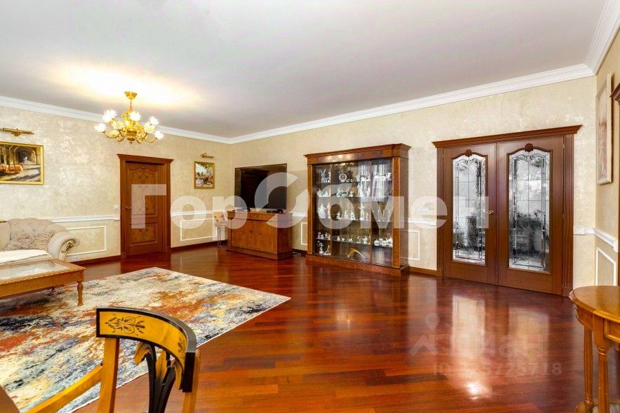 Продажа 4-комн квартиры на вторичном рынке 1-й Волконский переулок, 15