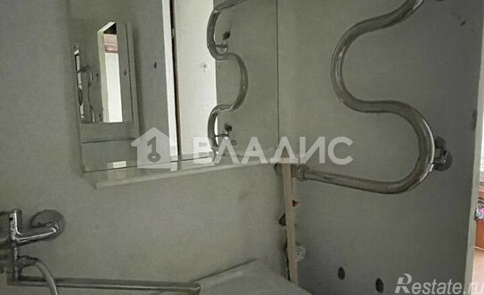 Продажа 2-комн квартиры на вторичном рынке Яхтенная улица,  д. 4 к3