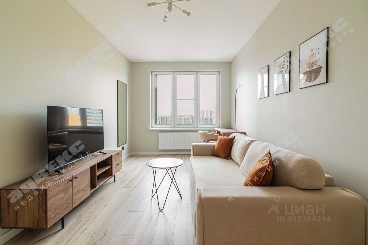 Аренда 2-комн квартиры на вторичном рынке Глухарская улица, 30