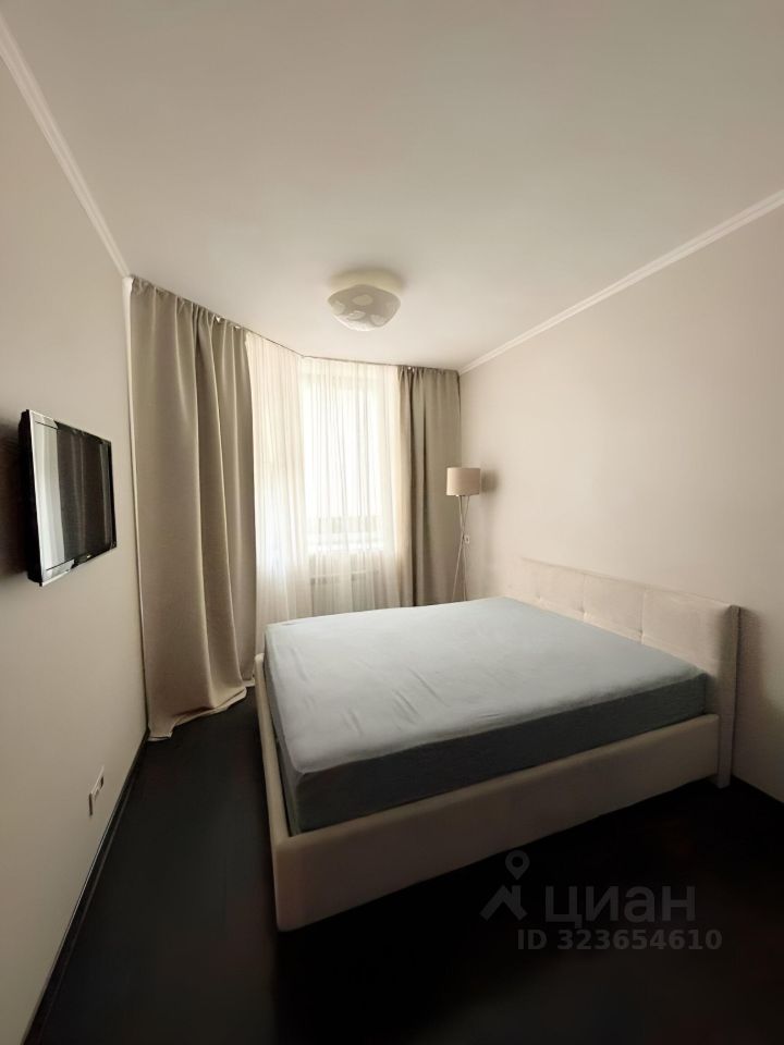 Продажа 1-комн квартиры на вторичном рынке Будапештская улица, 7к1