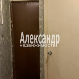 Продажа 2-комн квартиры на вторичном рынке Металлистов пр-кт,  д. 18